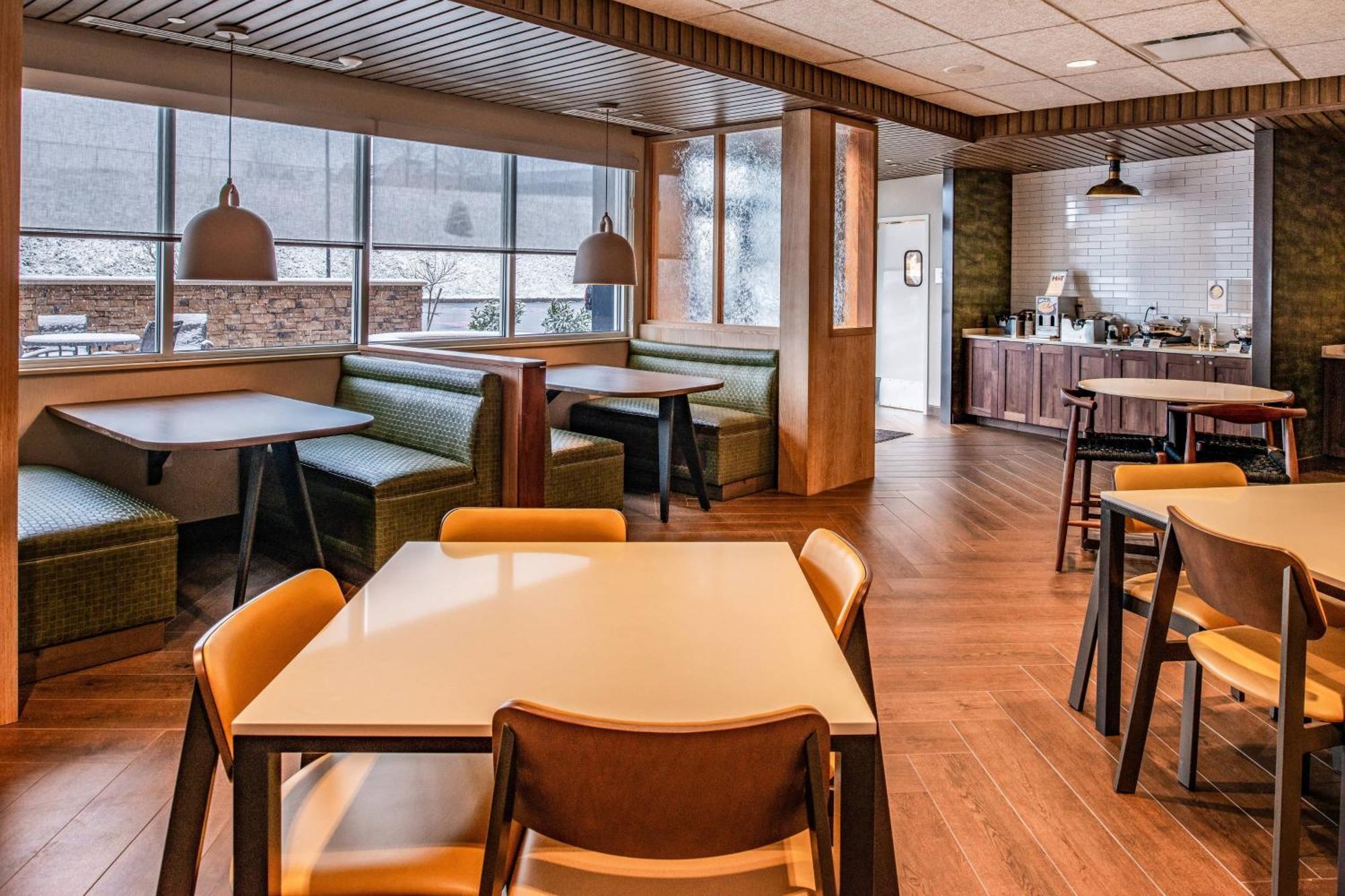 Fairfield Inn & Suites By Marriott Staunton Esterno foto